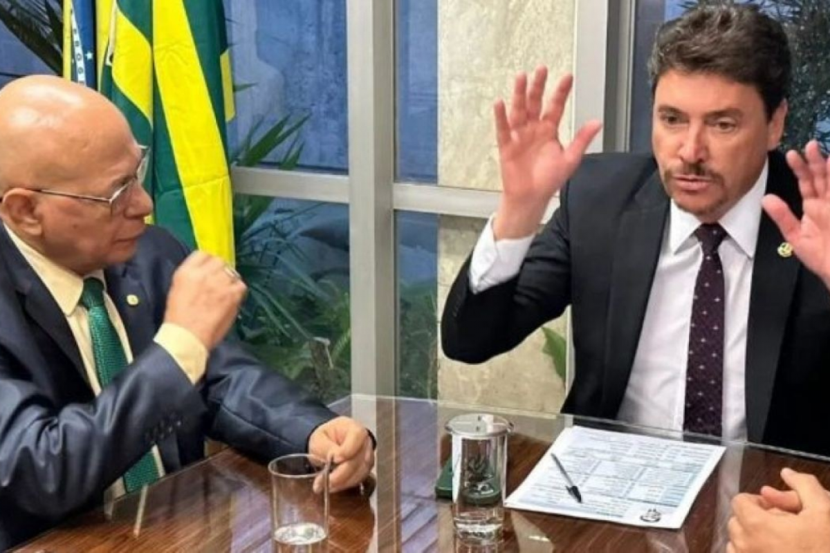 Professor Alcides enfrenta veto de Michelle Bolsonaro e Gayer em disputa interna do PL