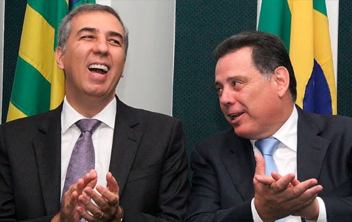 Até José Eliton agora diz querer distância de Marconi Perillo