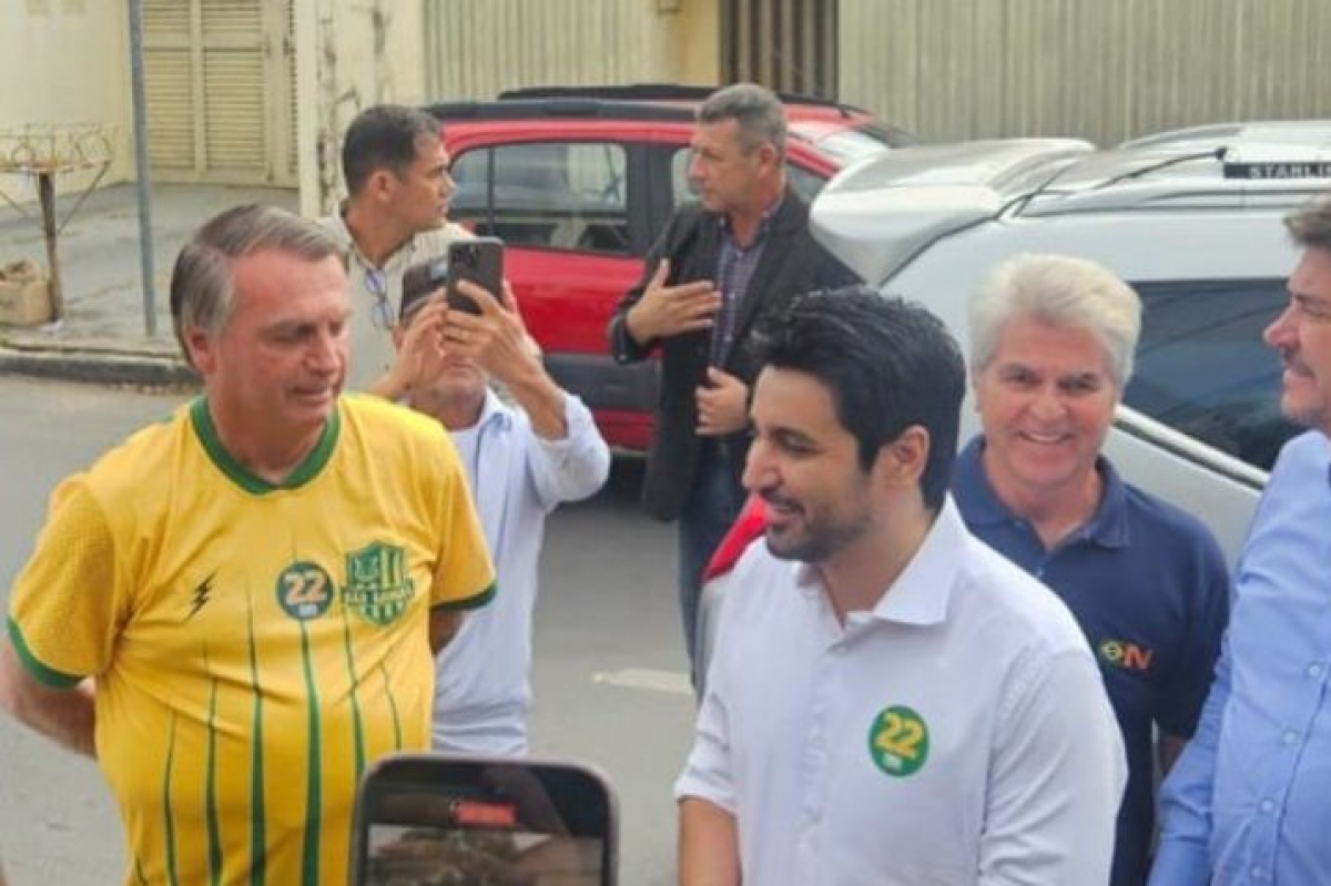 Uma semana após derrota, Bolsonaro ainda não explicou por que vazou de Goiânia sem se despedir