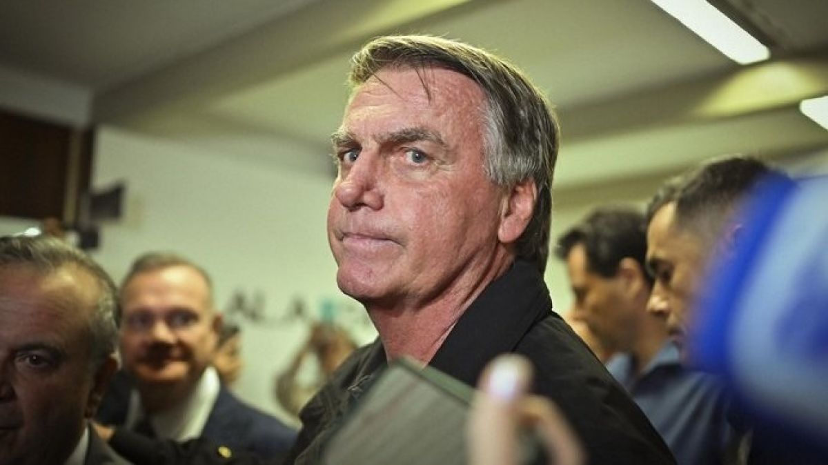 STF avalia pedir prisão preventiva de Bolsonaro