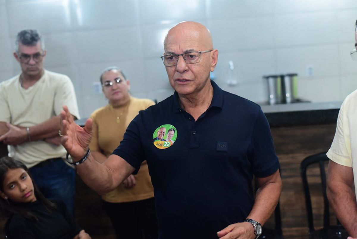 Professor Alcides é acusado de aliciar adolescente com promessa de carreira no futebol