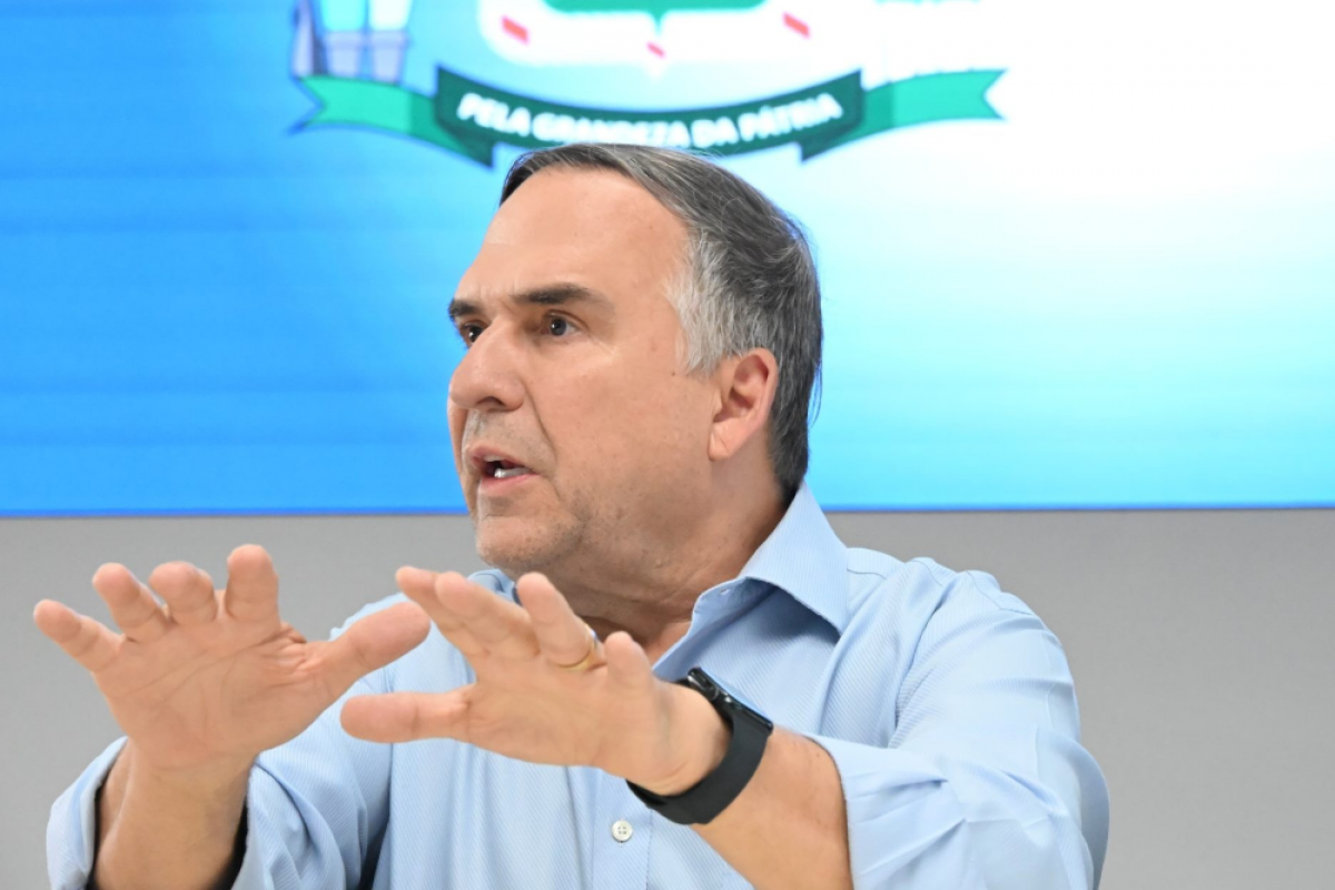 Mabel veta lei que obrigava oferta de café sem açúcar em Goiânia