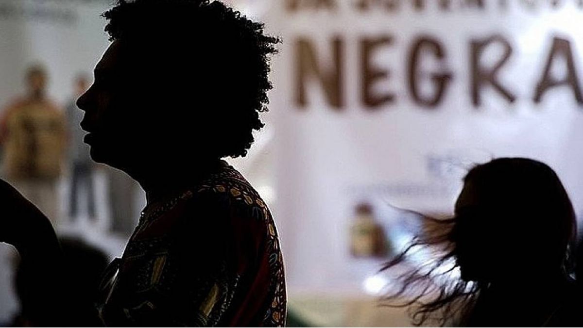 Supermercado de Goiânia é condenado por racismo contra ex-funcionário   
