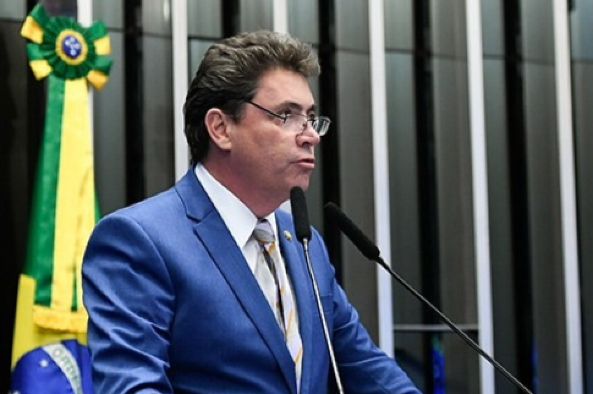 Wilder Morais segue em silêncio sobre todas decisões recentes do STF