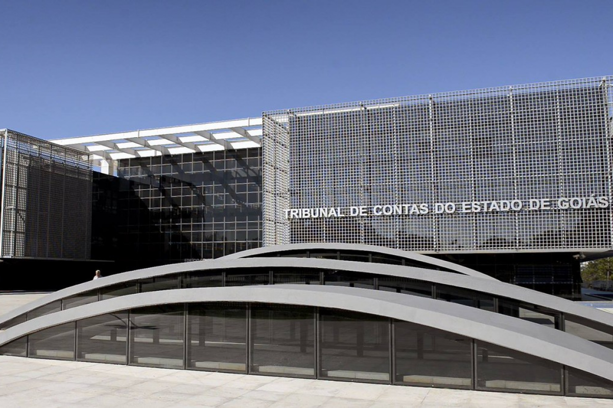 Jornal Opção pergunta por que TCE não quer ser fiscalizado em Goiás