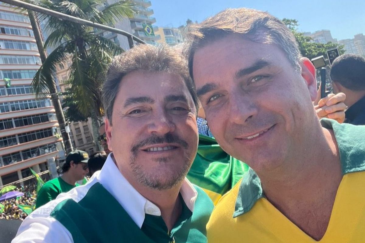 Wilder elogia escolha de Flávio Bolsonaro como candidato presidencial do clã