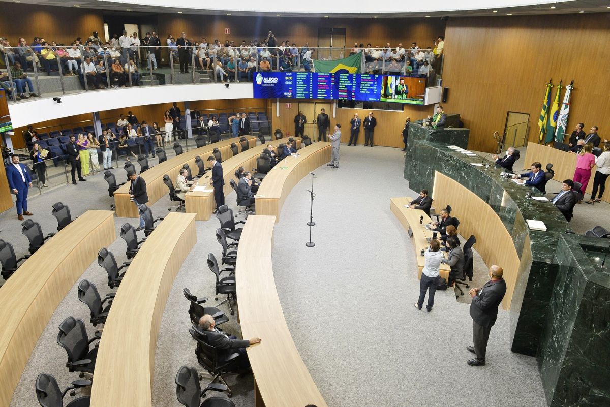 Deputados suspendem sessões de quinta-feira durante campanha eleitoral