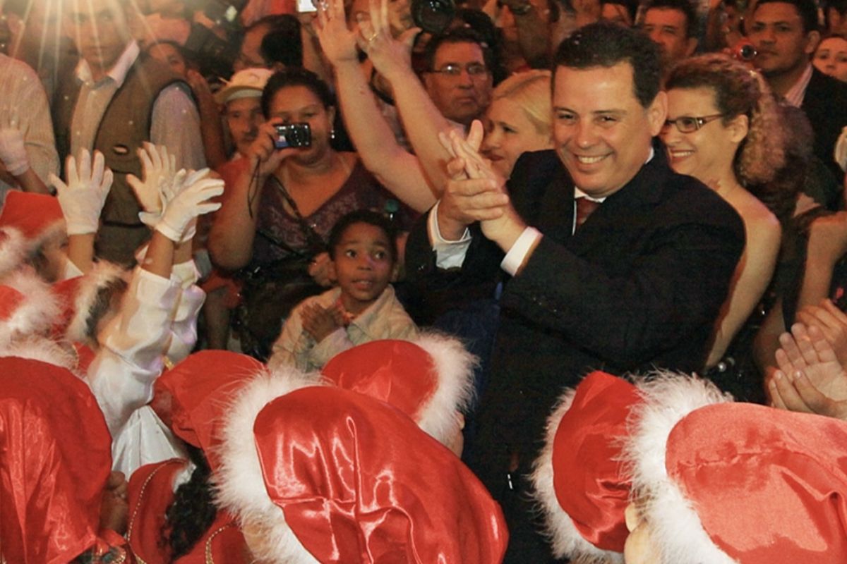 Marconi publica post de Natal e recebe duas curtidas