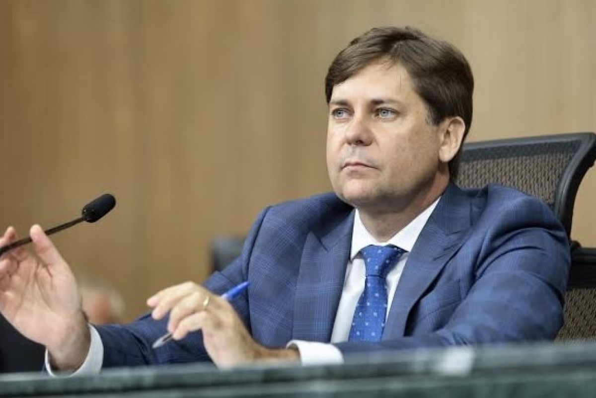 Bruno Peixoto desiste de candidatura à Prefeitura de Goiânia