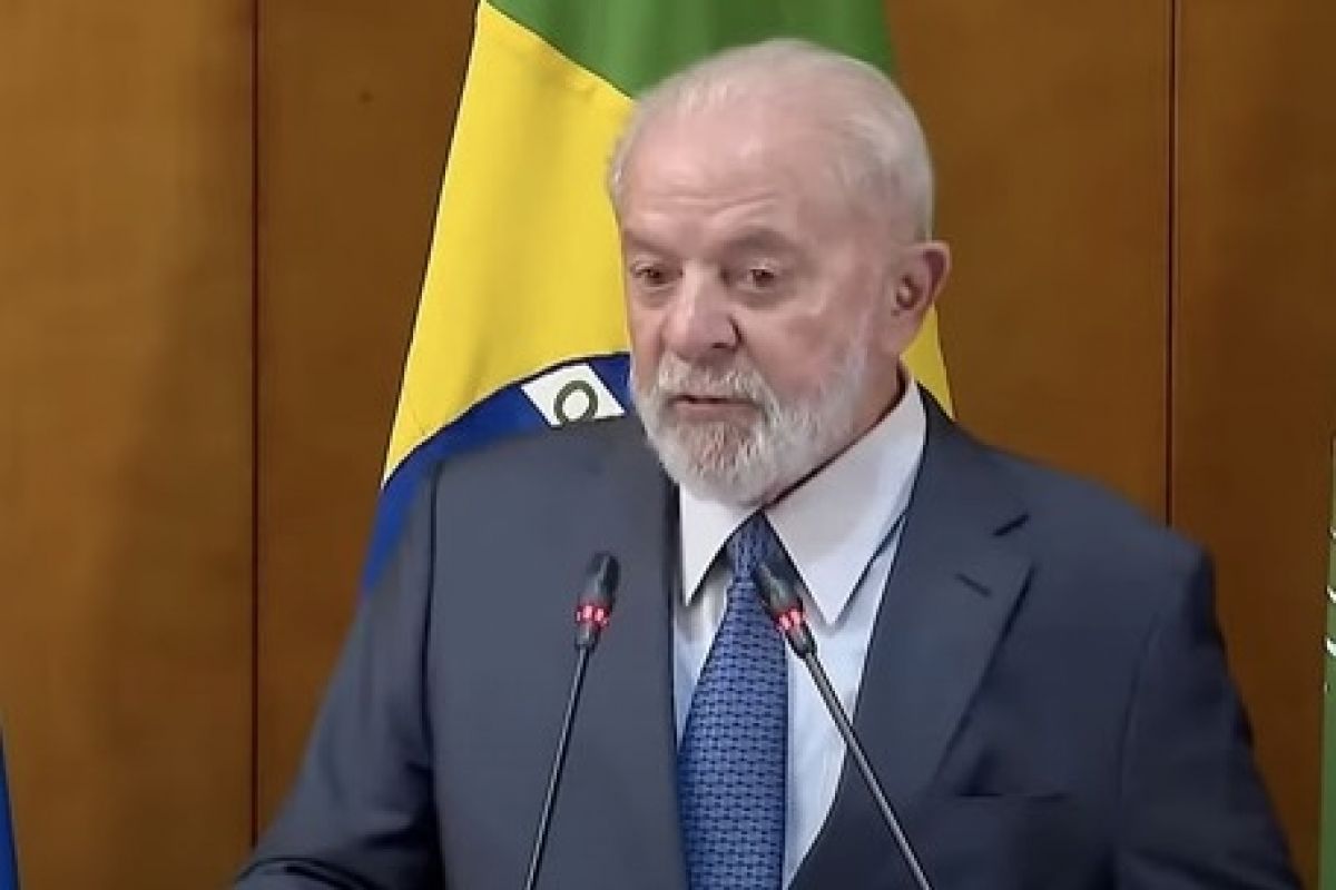 Veja quem são os deputados goianos que assinaram o pedido de impeachment de Lula 