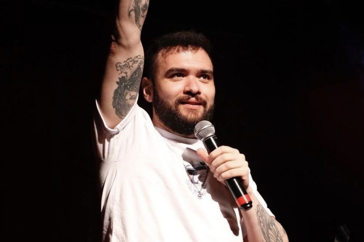 Tiago Santineli é investigado por postagem sobre Nikolas Ferreira e alusão à morte de Charlie Kirk