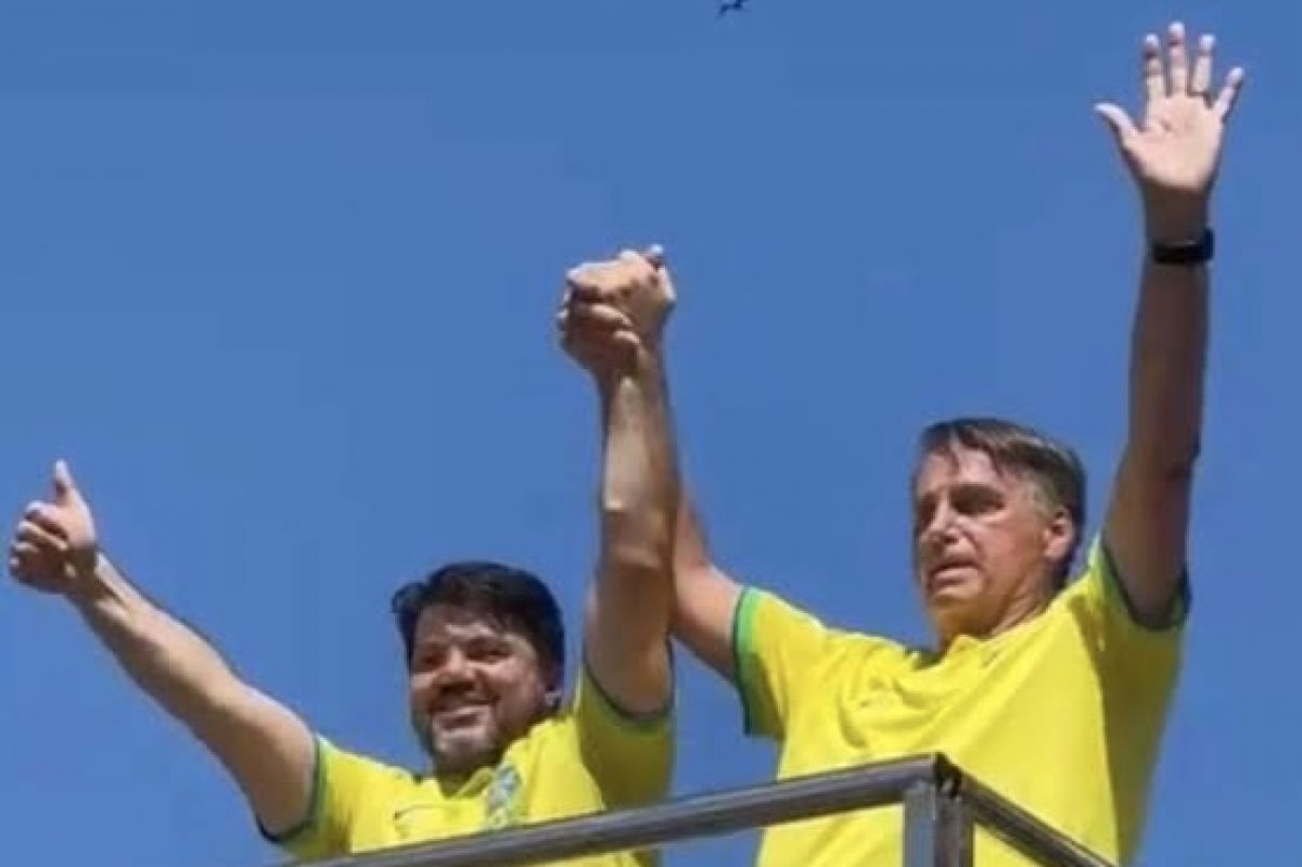 Bolsonaro vê aliança entre MDB e PL em Anápolis como exemplo para 2026