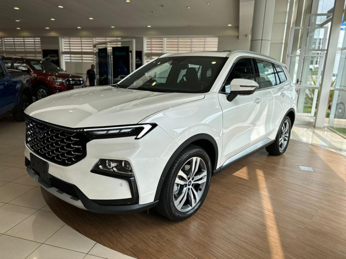 Câmara de Goiânia triplica gasto com aluguel de carros e vai usar veículos de luxo
