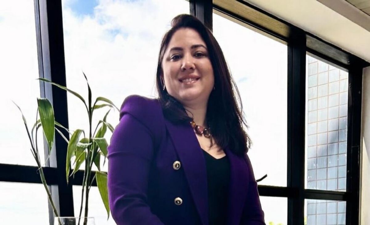 Desmanche na gestão Rogério Cruz: chefe da Casa Civil, Rayssa Melo, deixa o cargo