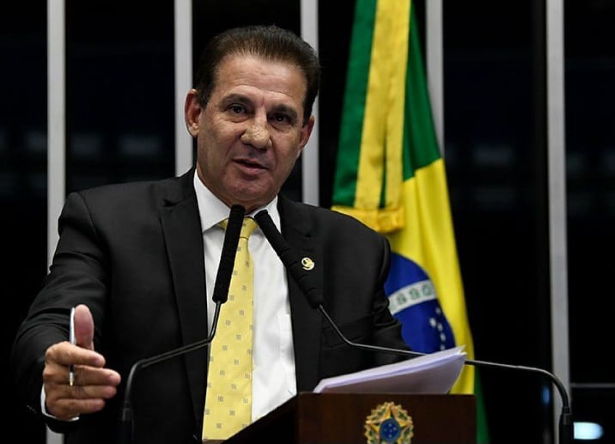 Abandonado pela direita, Vanderlan se irrita com críticas de Bolsonaristas
