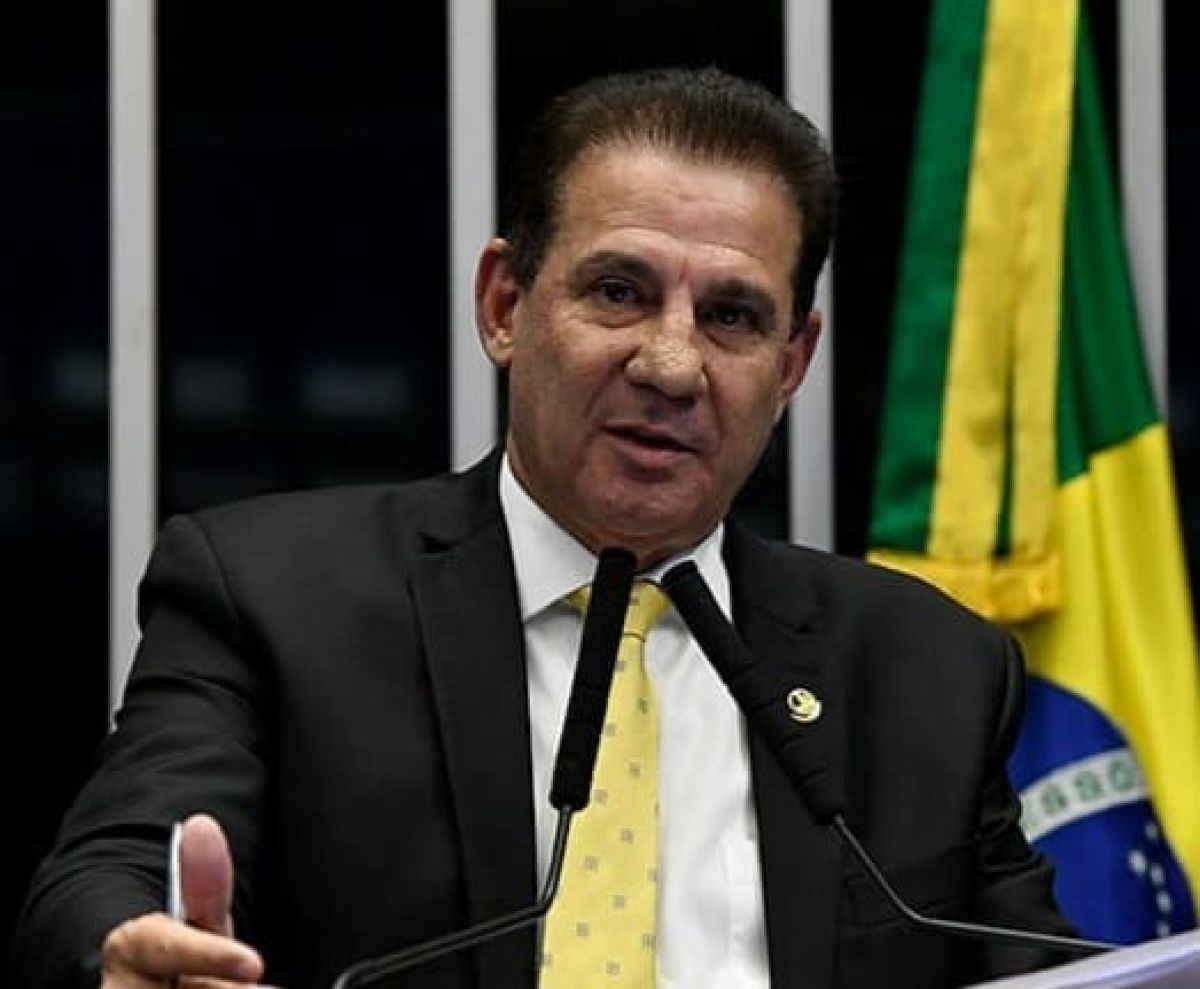 Vanderlan deve ganhar cargo no governo federal em troca de apoio à Adriana Accorsi