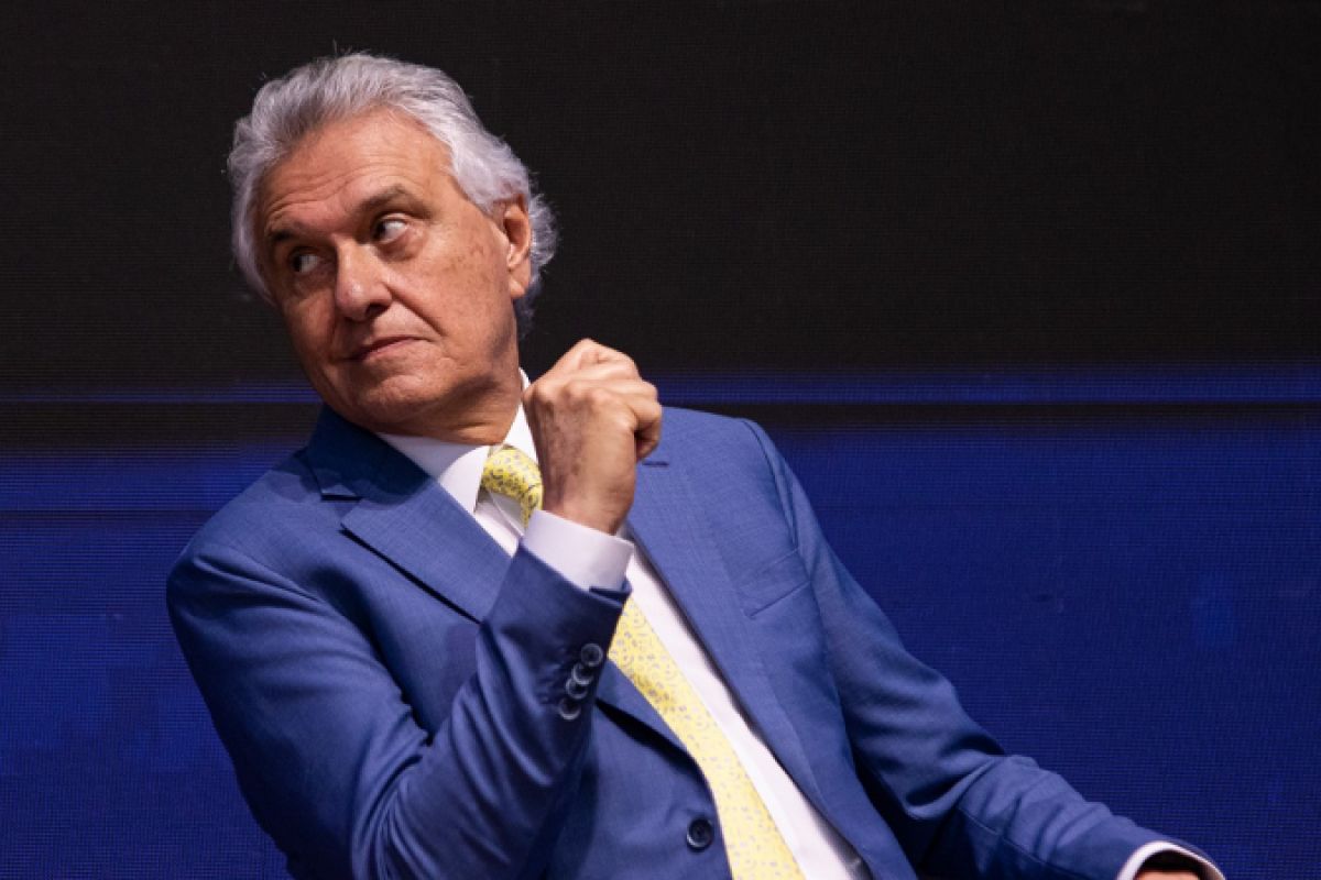 Cientista político vê espaço para “virada” de Caiado em cenário ainda indefinido