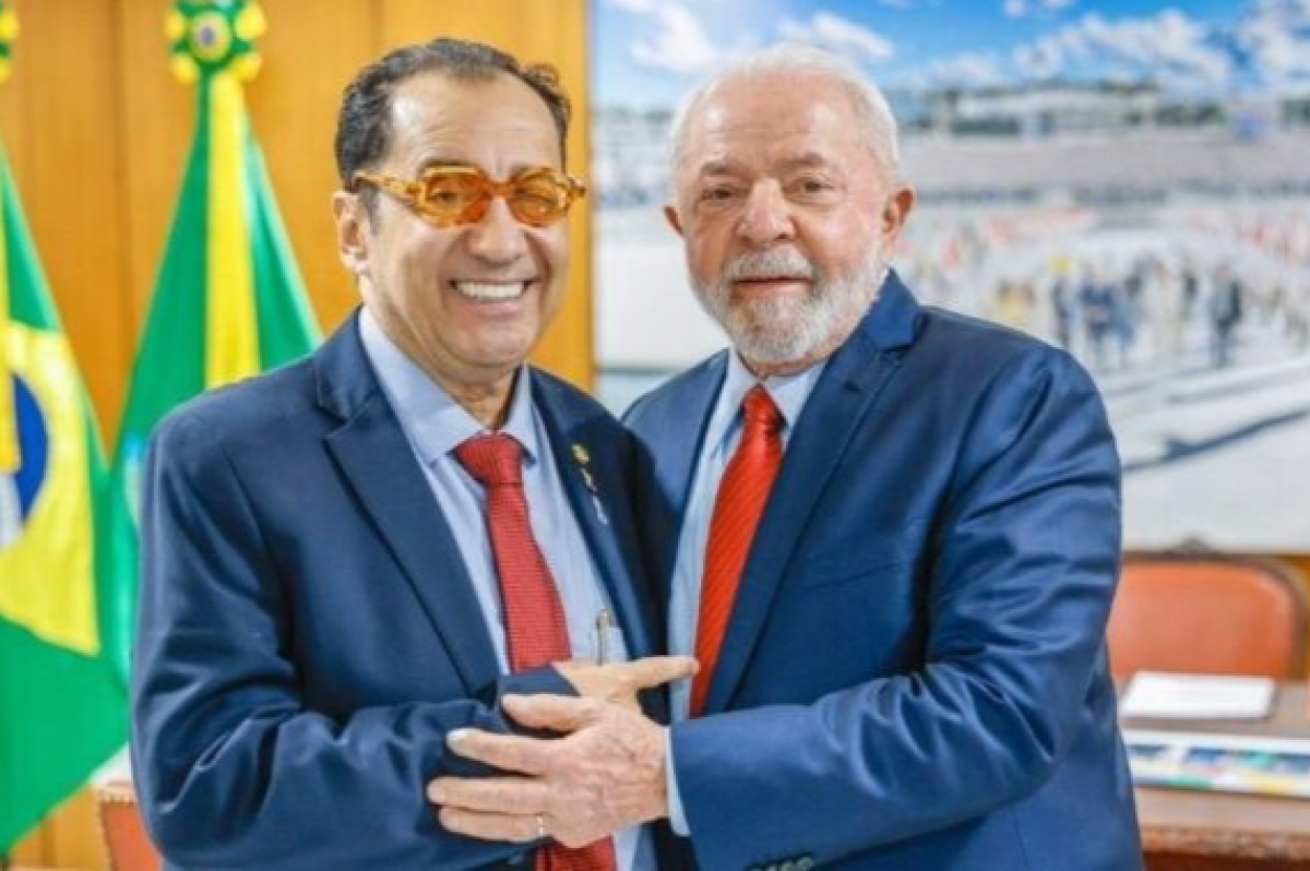 Lula incentiva Kajuru a disputar eleição majoritária em Goiás