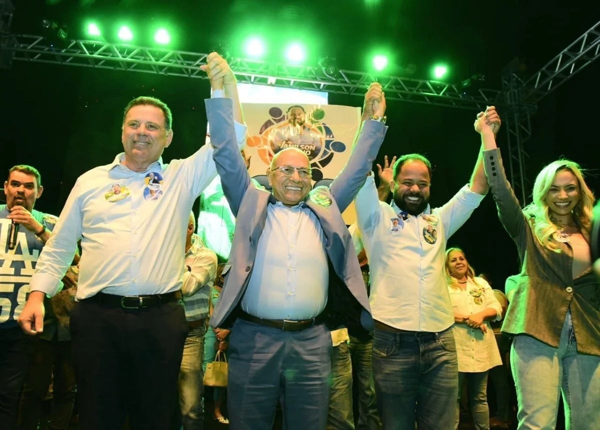 Professor Alcides anuncia saída do PL e filiação ao PSDB de Marconi Perillo