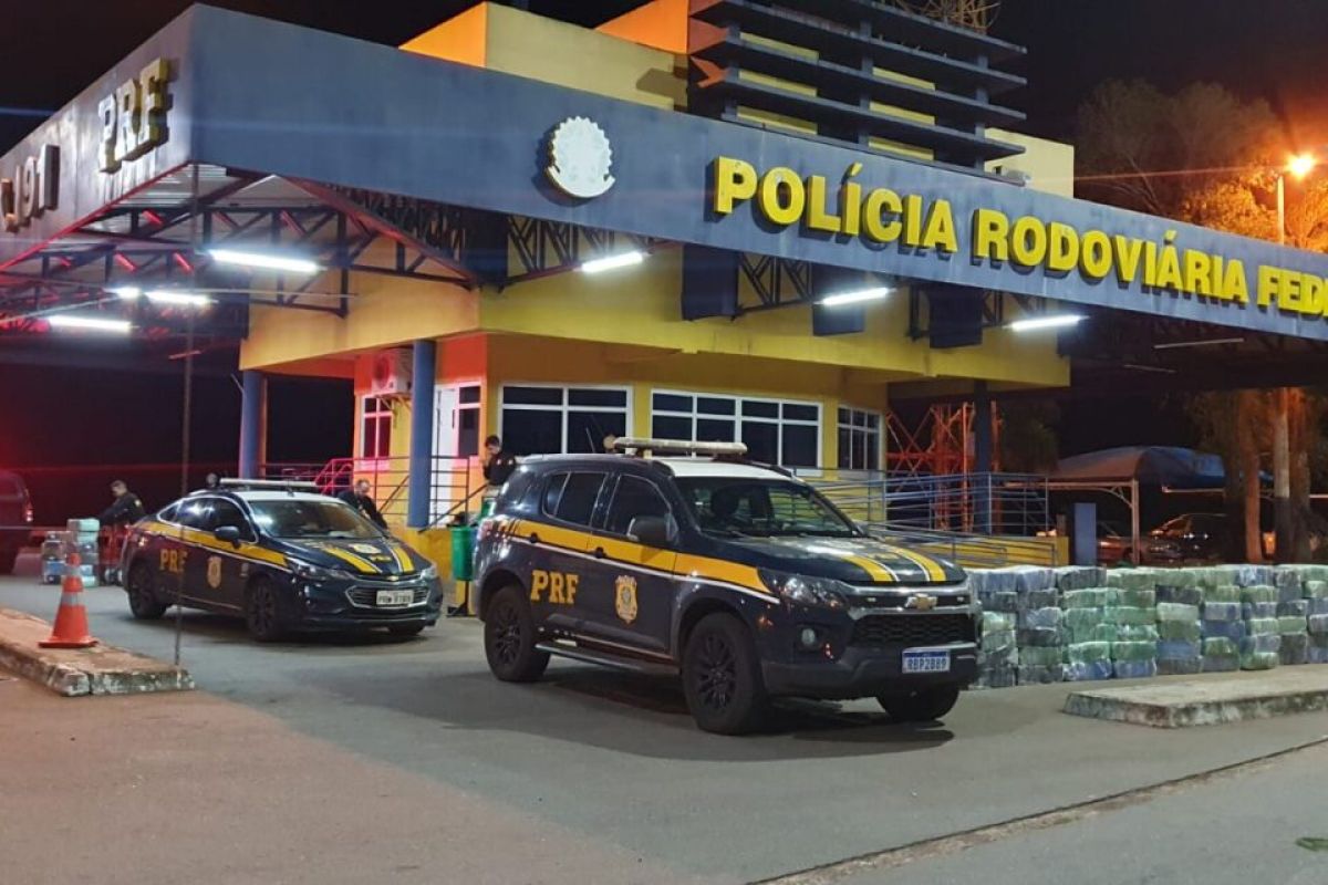 Vereador é preso por embriaguez e porte de arma restrita na BR-060