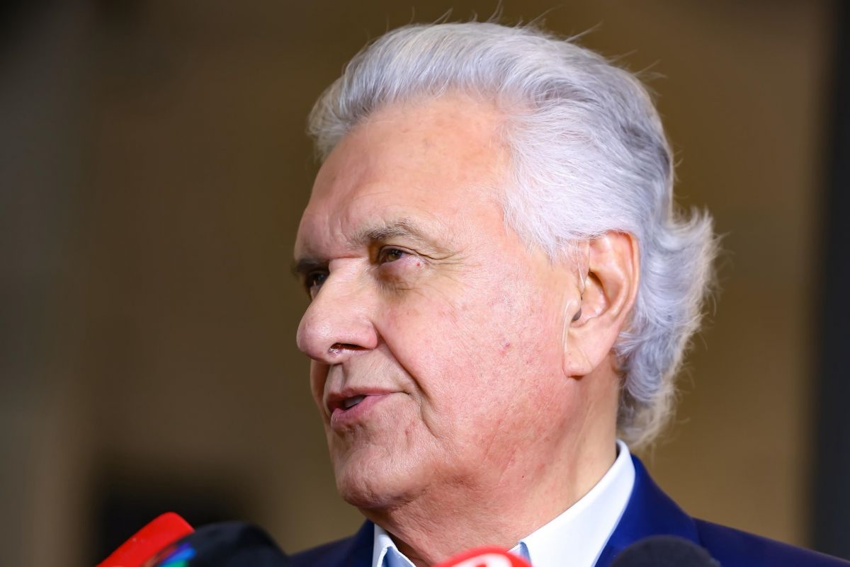 Pesquisa mostra Caiado disparado à frente de presidenciáveis da direita