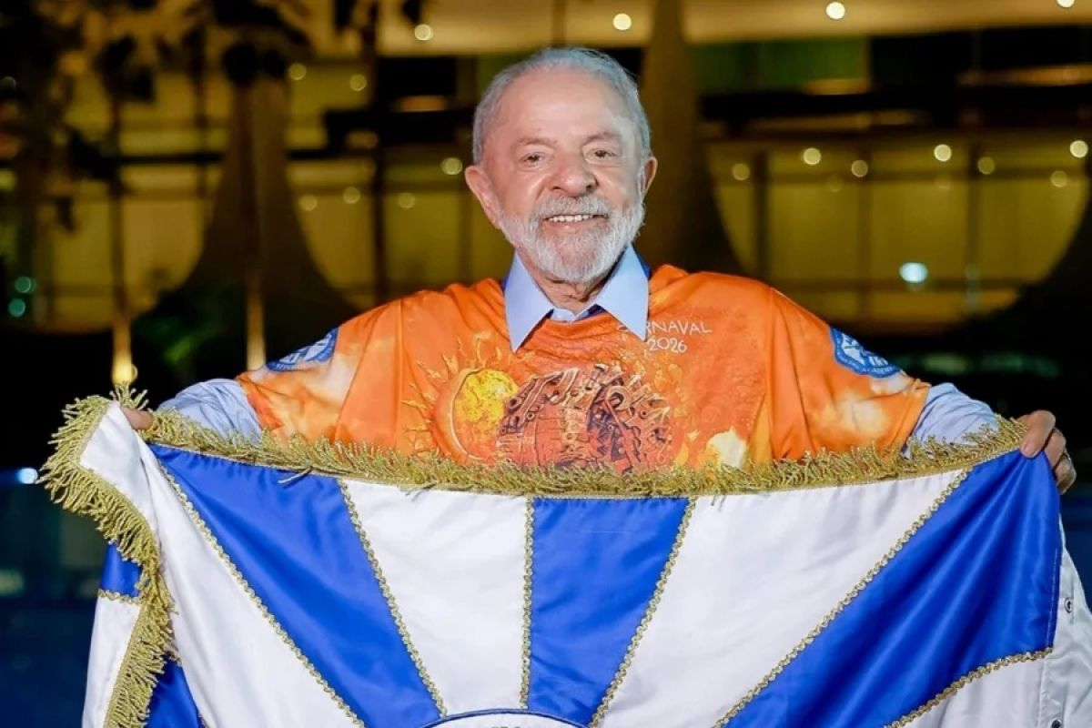 Homenagem a Lula no Carnaval do Rio gera debate na Justiça Eleitoral
