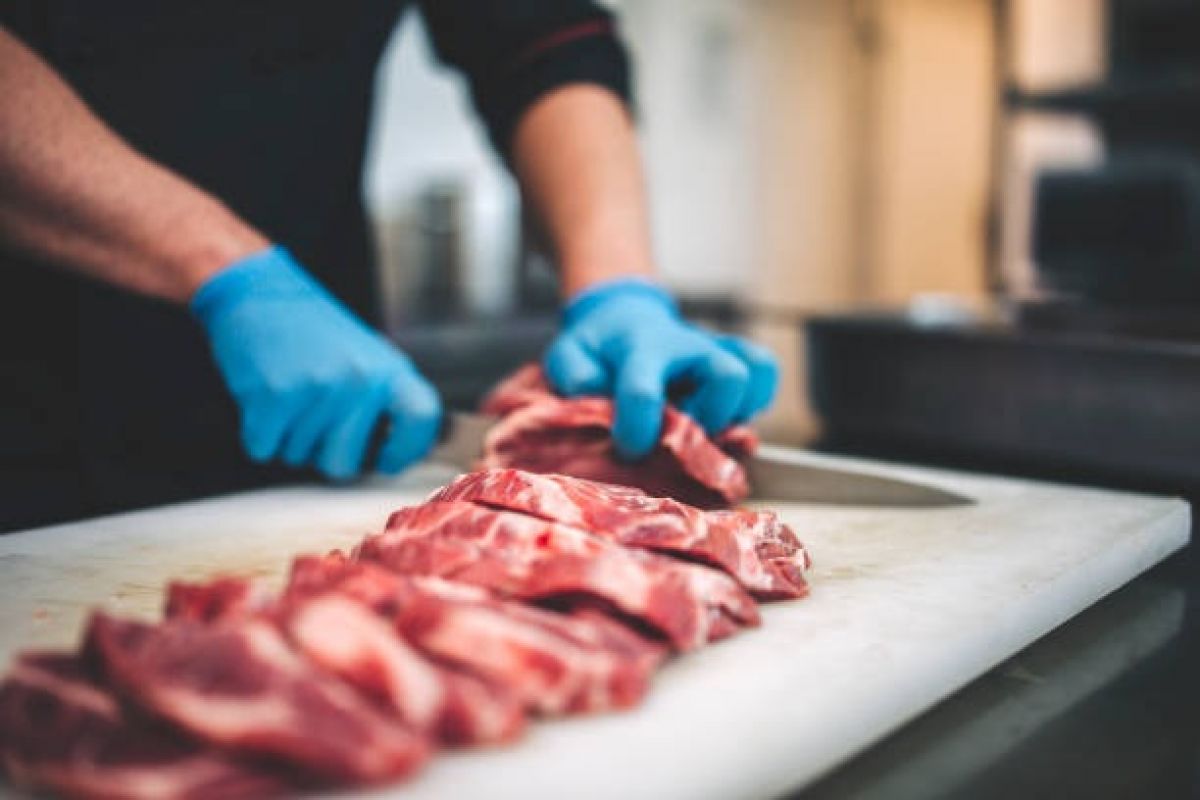 Carne bovina fica mais barata em Goiás