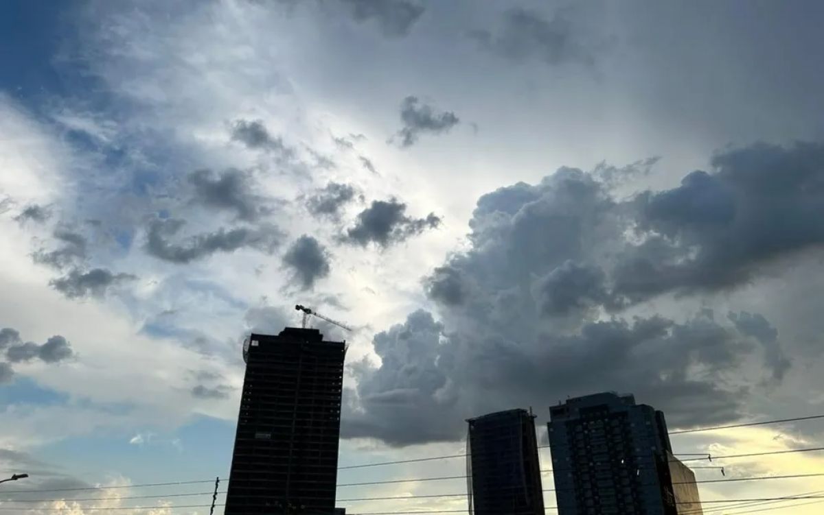 Inmet emite alerta amarelo de tempestade para 10 cidades de Goiás
