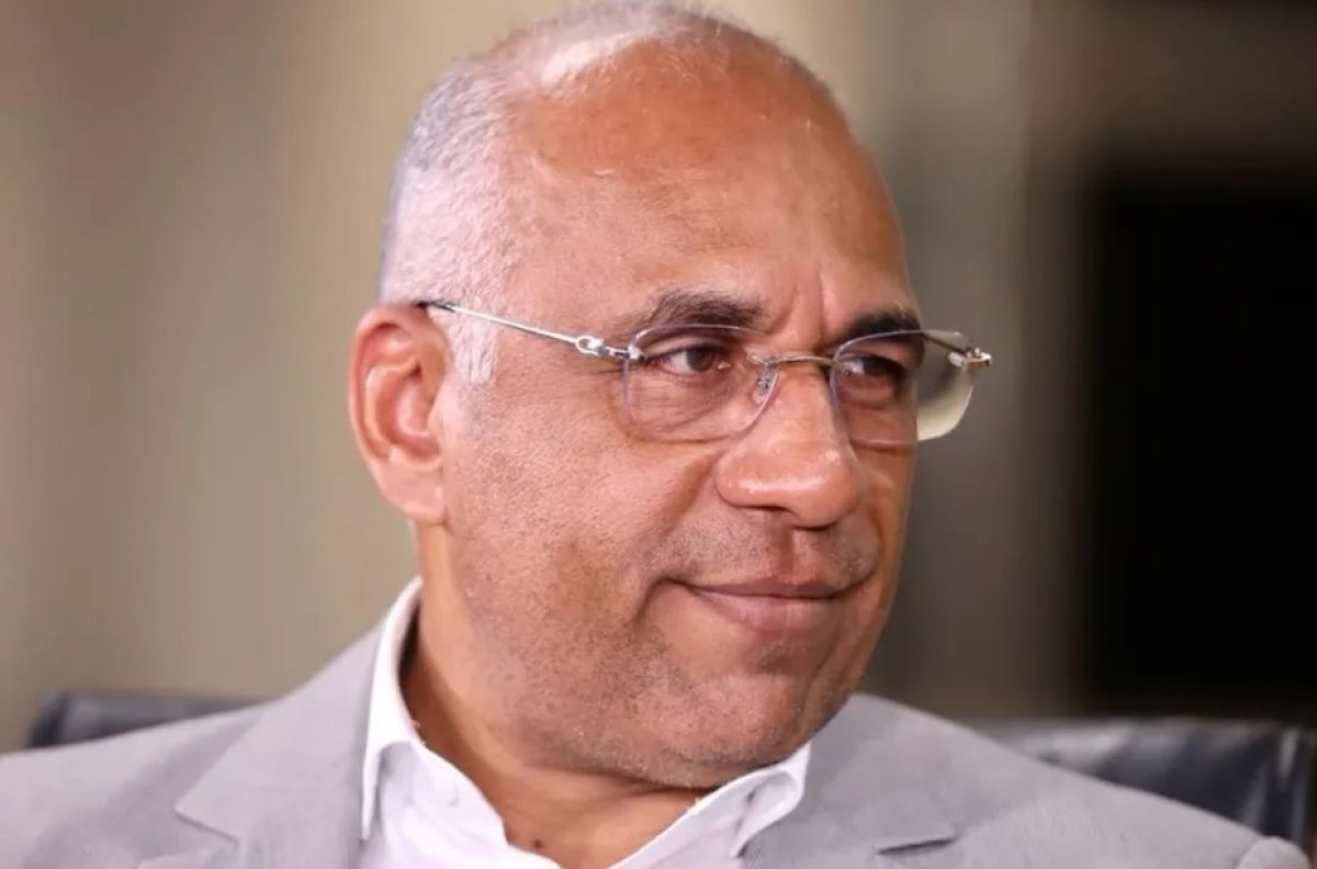 Ex-secretários de Rogério Cruz são investigados por convênio milionário sem licitação