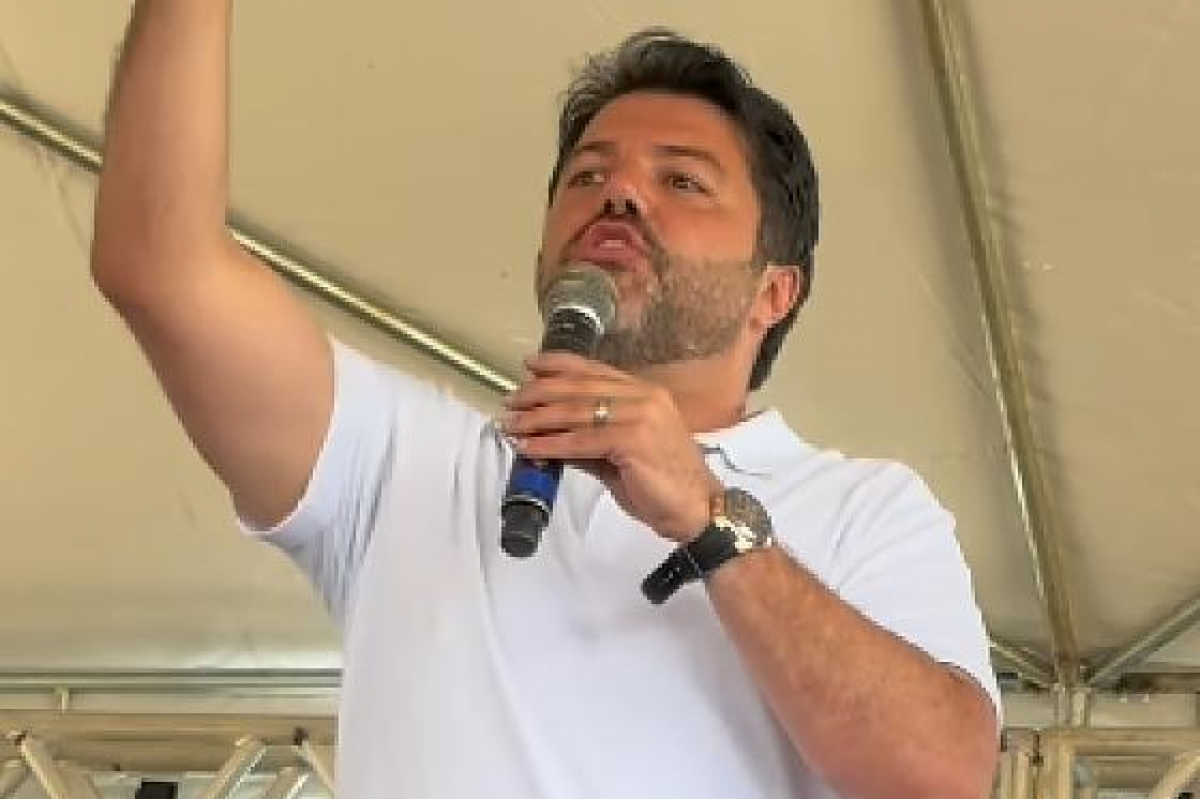 Márcio Corrêa acusa Coronel Adailton de “ladrão” durante evento em Anápolis