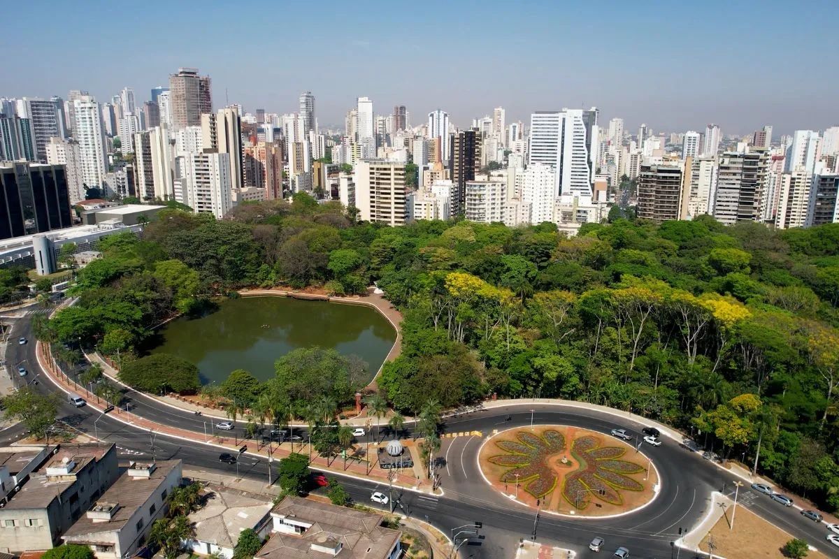 Goiânia terá dias de sol, calor de até 33°C e baixa umidade nesta terça e quarta