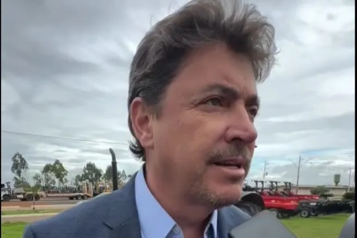Em Anápolis, Wilder Morais questiona pesquisa e diz que resultado nas urnas é decisivo