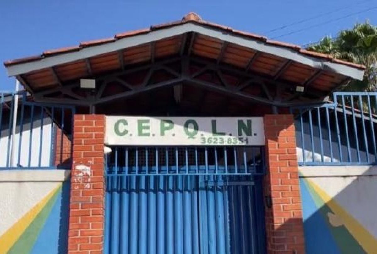 Aluno tenta colar, perde celular e diretor é ameaçado em escola de Rio Verde