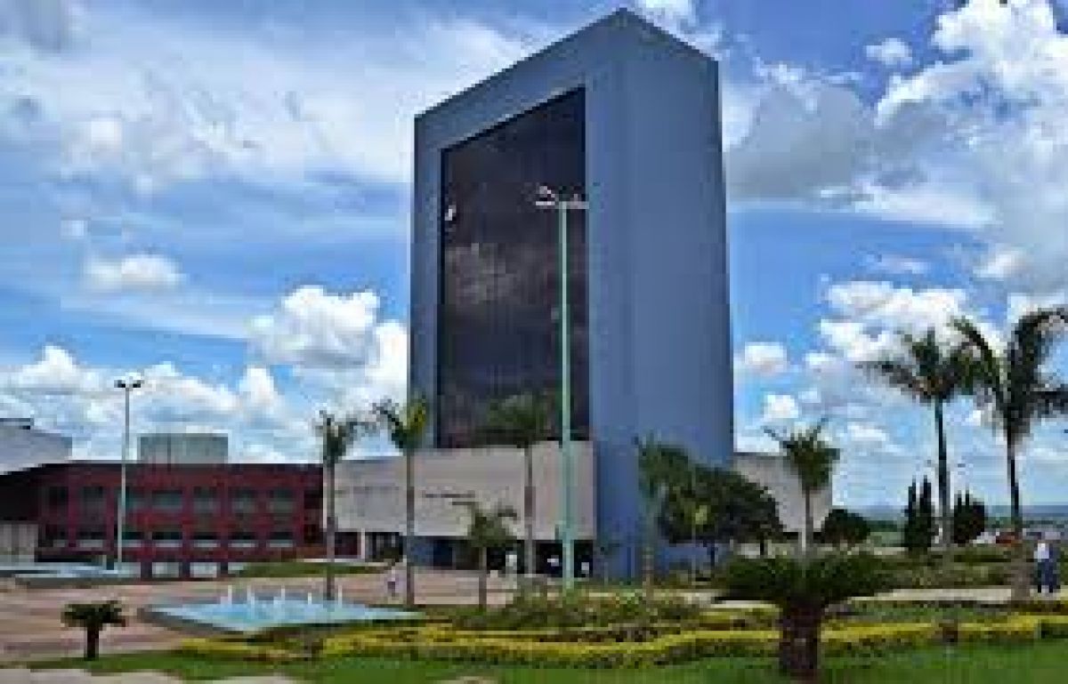 Dívidas de mais de R$ 16 milhões da Comdata custam caro à Prefeitura de Goiânia
