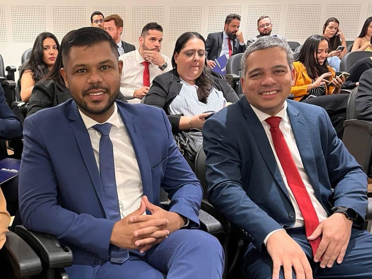 Aliado de Romário Policarpo, procurador da Câmara é condenado pela Justiça