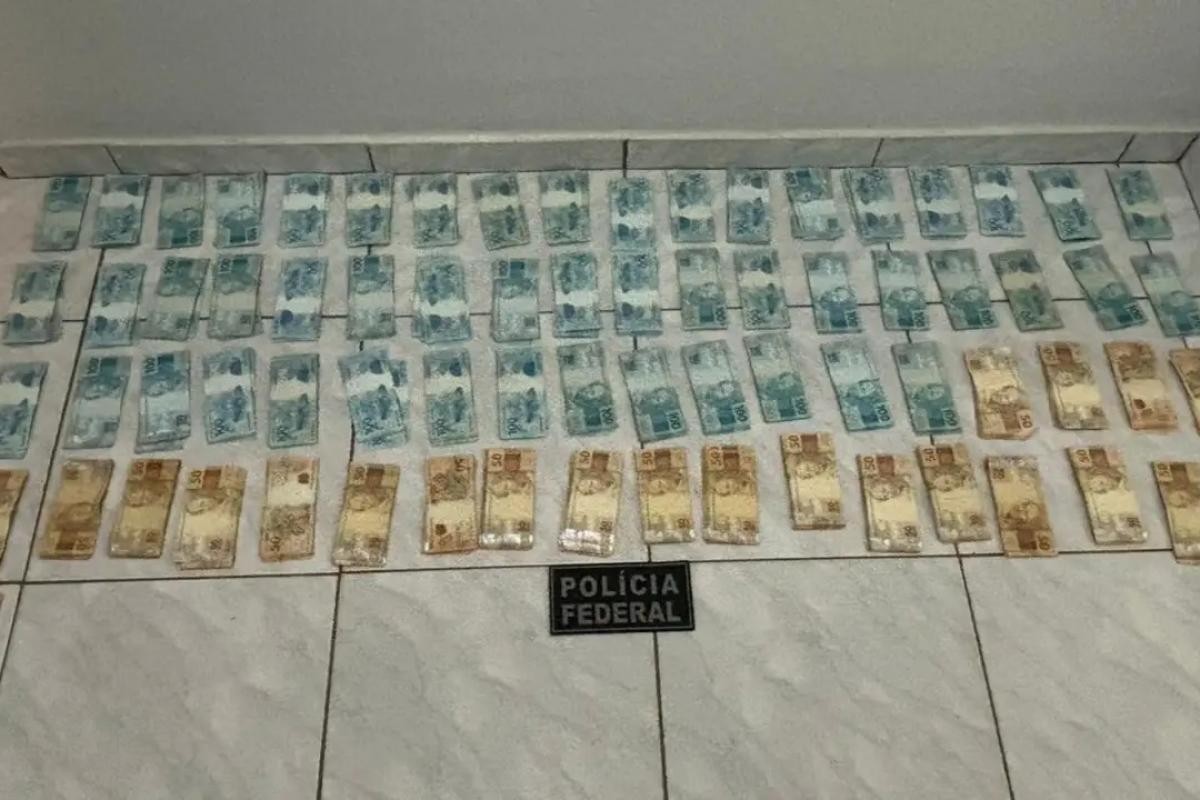 Assessor de Gayer disse que R$ 72 mil apreendidos pela PF são da mãe