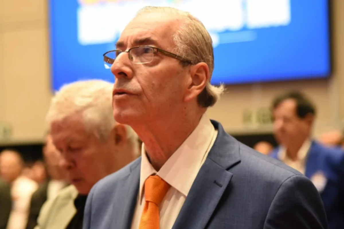 Eduardo Cunha oficializa candidatura a deputado federal por Minas Gerais