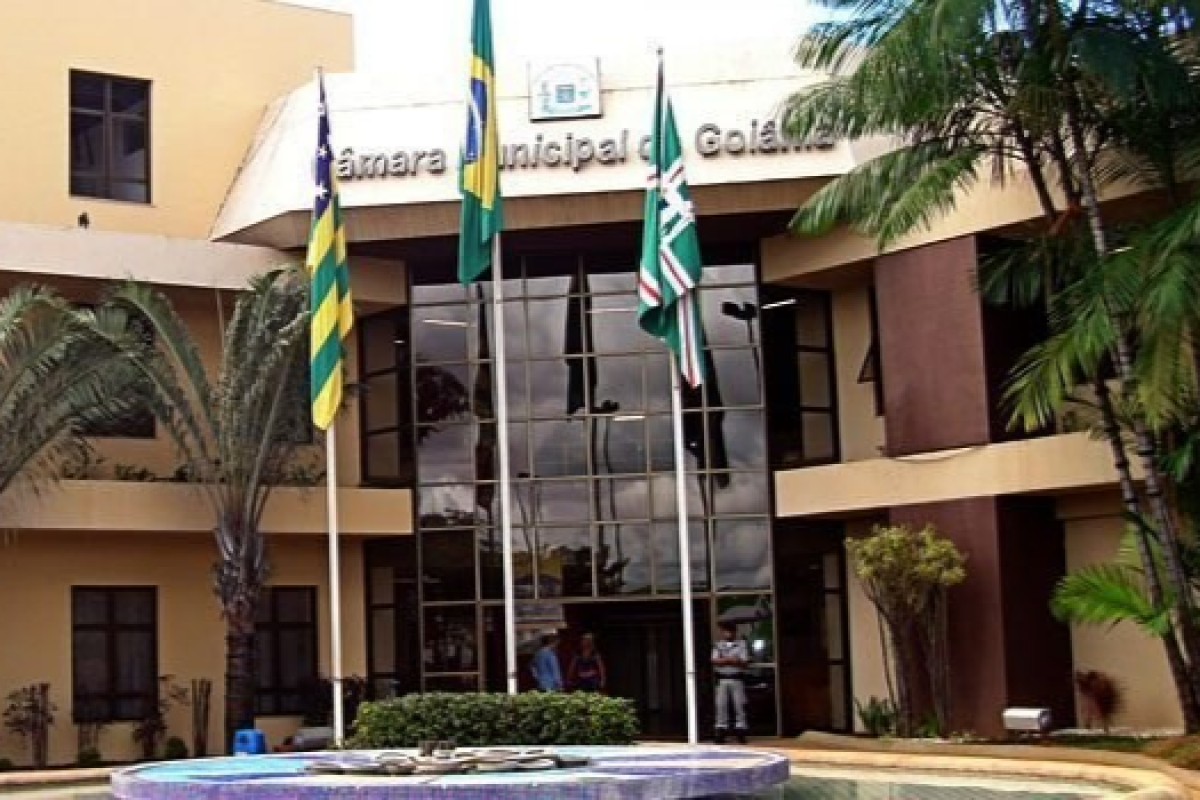 Consultorias cobram até 15% do valor de emendas impositivas na Câmara de Goiânia