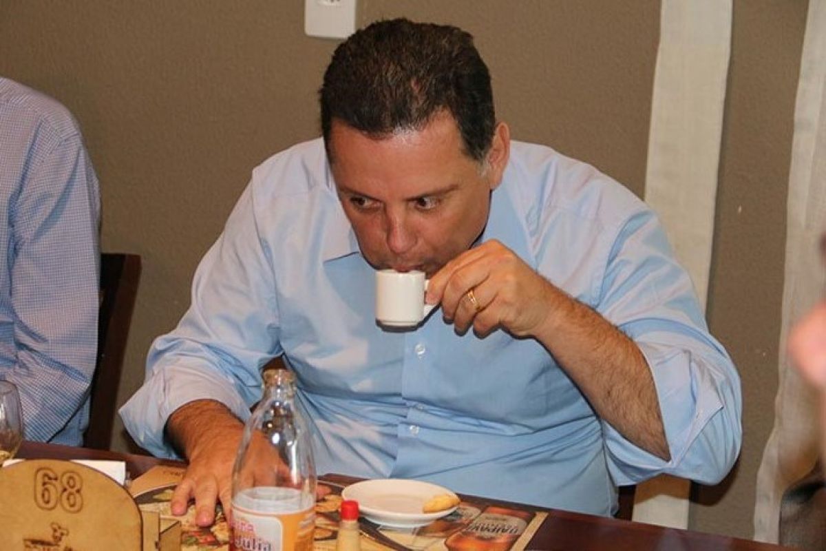 Fusão entre PSDB de Marconi e PSD enfrenta obstáculos e incertezas