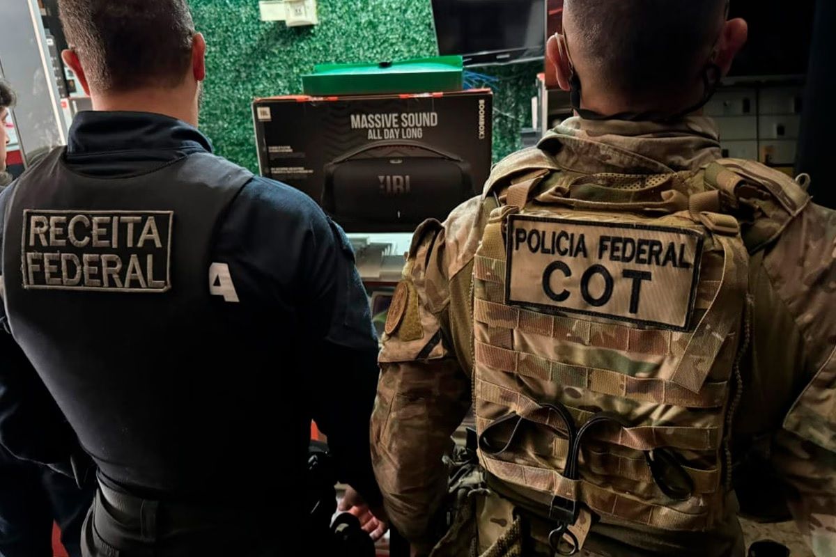 Influenciadores digitais são alvos de operação contra contrabando de eletrônicos em Goiânia