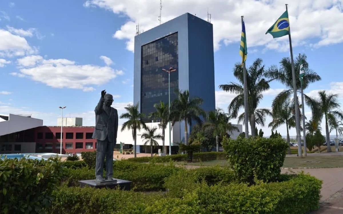 Prefeitura de Goiânia reduz em 42% os dias de afastamento de servidores do município