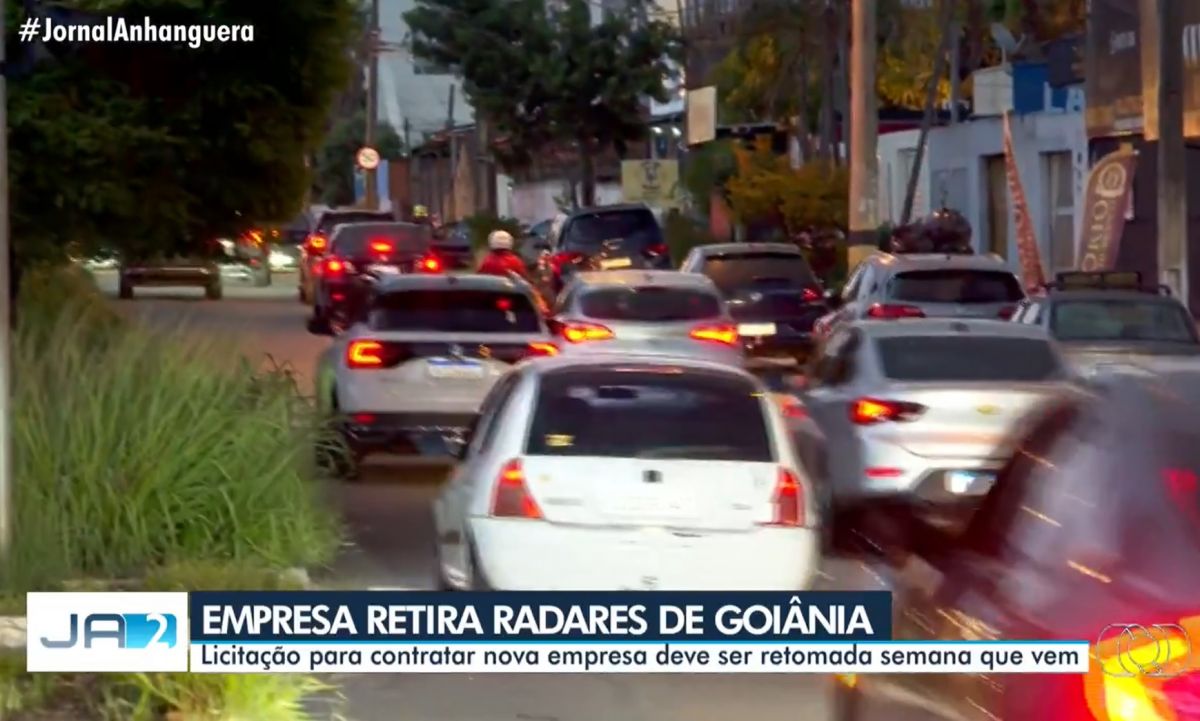 Radares de trânsito são retirados das ruas de Goiânia, mostra TV Anhanguera