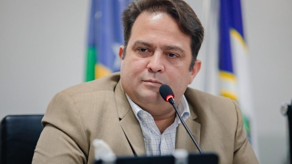 Roberto Naves retoma articulações políticas e mira vaga na Câmara dos Deputados