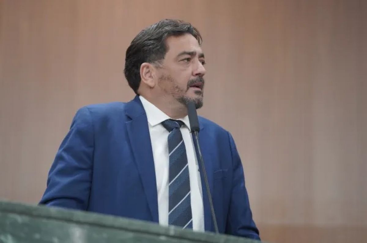 Talles Barreto mira presidência da Alego e deixa de lado disputa por vaga no TCM