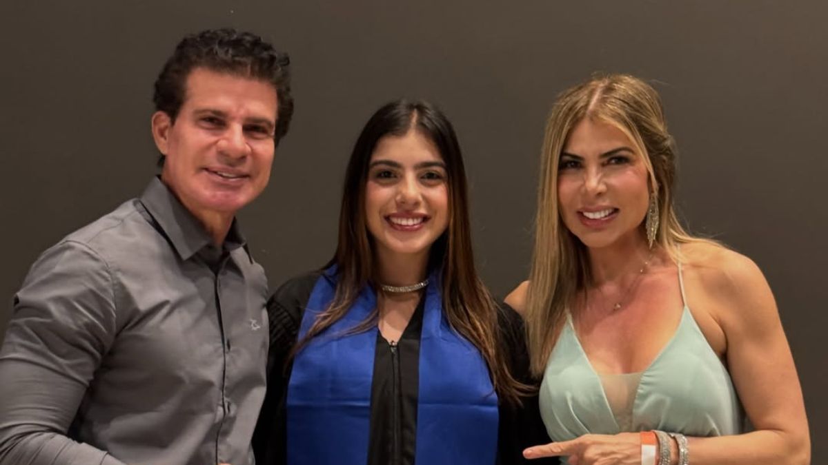 Em nome da família, Túlio barra filha em universidade — ex-jogador já posou nu