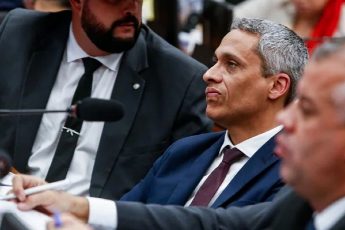 Presidentes do Congresso usam caso Gayer para reforçar decoro parlamentar