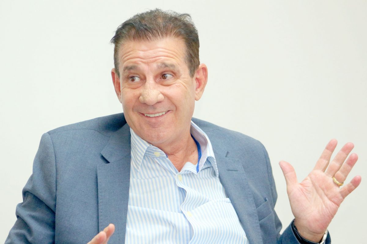 Petista confirma aliança e lança candidatura de Vanderlan a governador