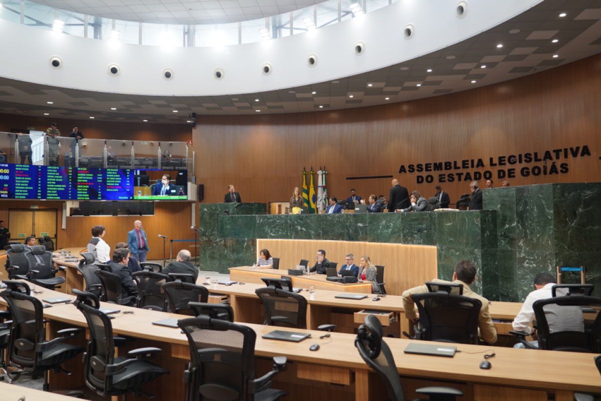 Alego amplia em R$ 24 milhões emendas extras para base governista