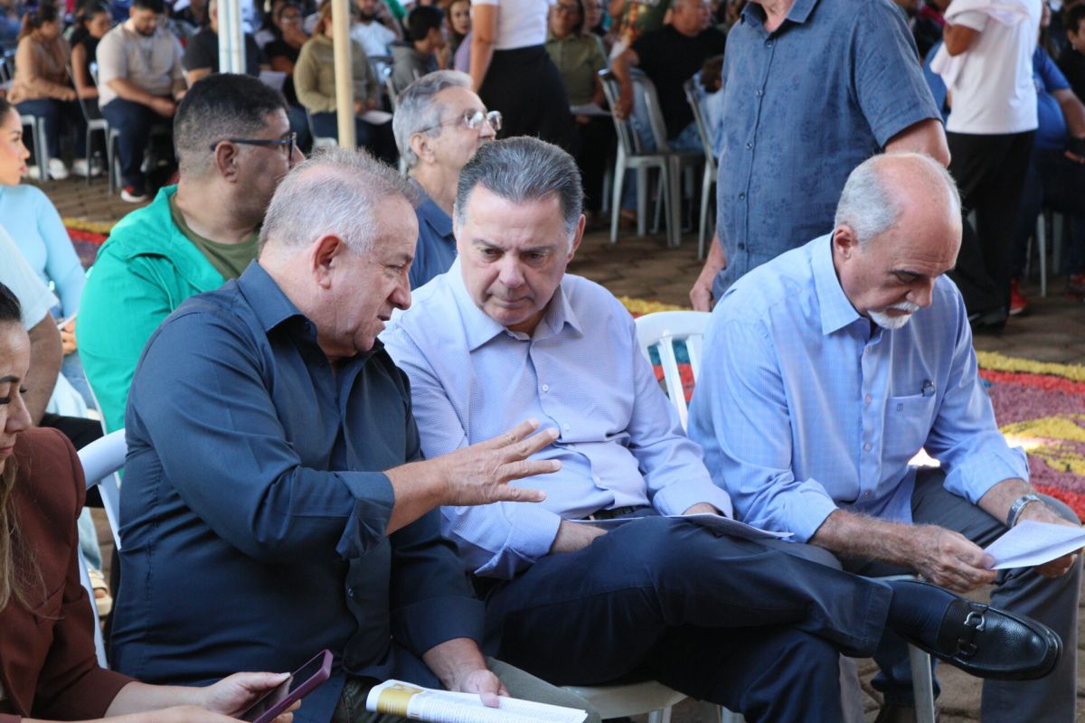 Marconi negocia vice com ex-prefeito inelegível de Aparecida