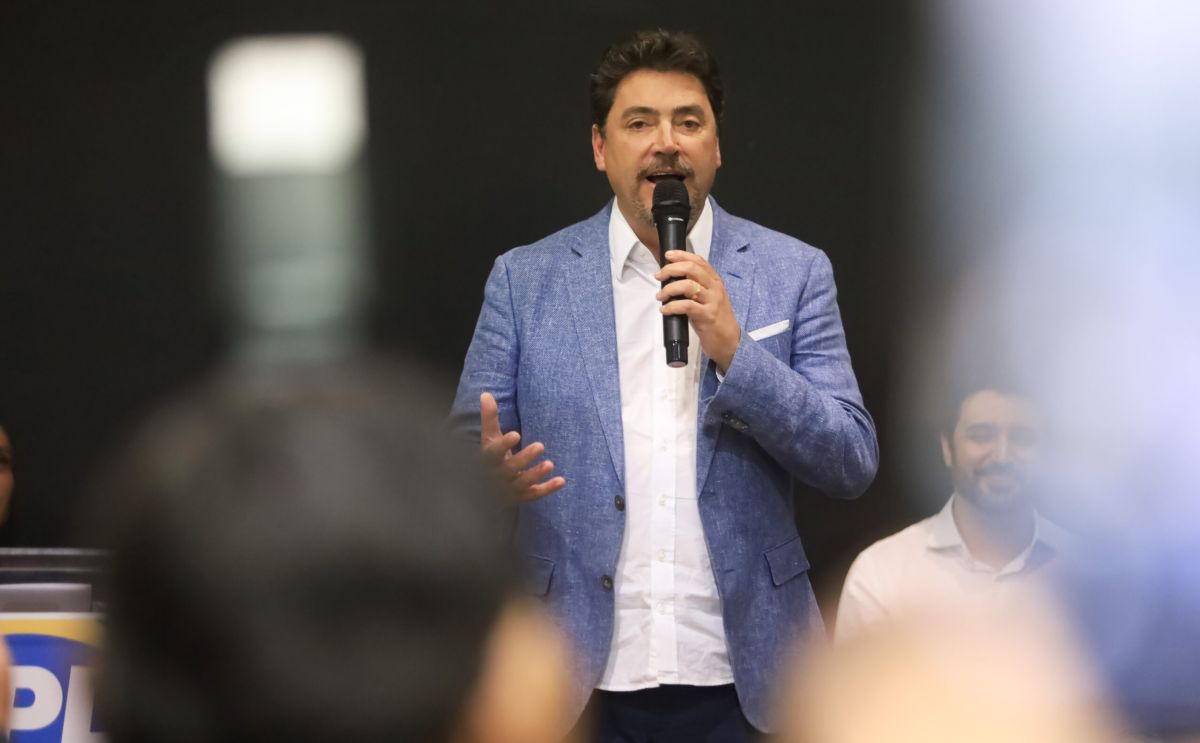 Wilder foge do debate e ignora cobrança de eleitores sobre PEC da Blindagem